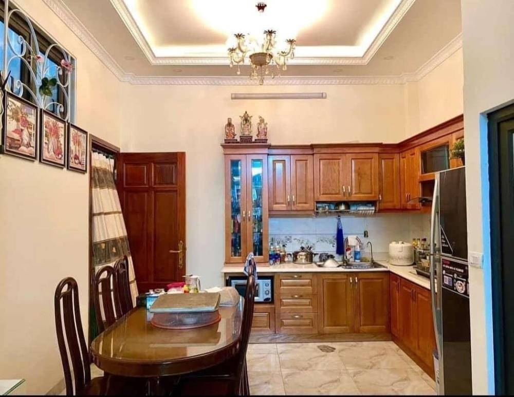 Bán Nhà Phố Ngọc Hà, Ba Đình - 30m2, 6 Tầng, Giá 6.89 Tỷ