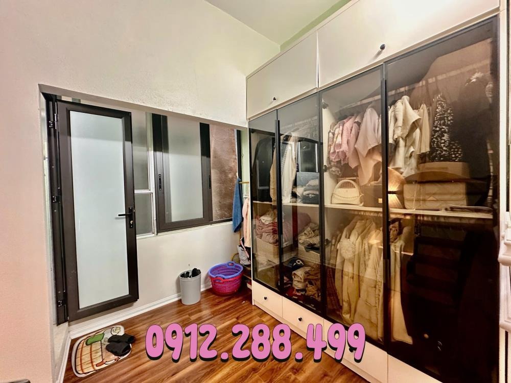 Bán nhà Hồng Hà, Hoàn Kiếm: 28m x 4T, 5.1 tỷ - Sân Chơi Lớn, Ô Tô Vào Sát Nhà