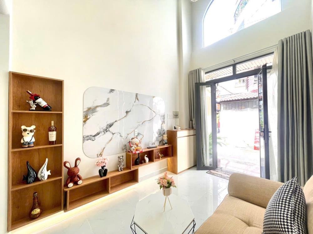 Nhà Mới Full Nội Thất Giáp Phú Nhuận: 5x8m, Giá Tốt - Cẩm Linh 0768264331