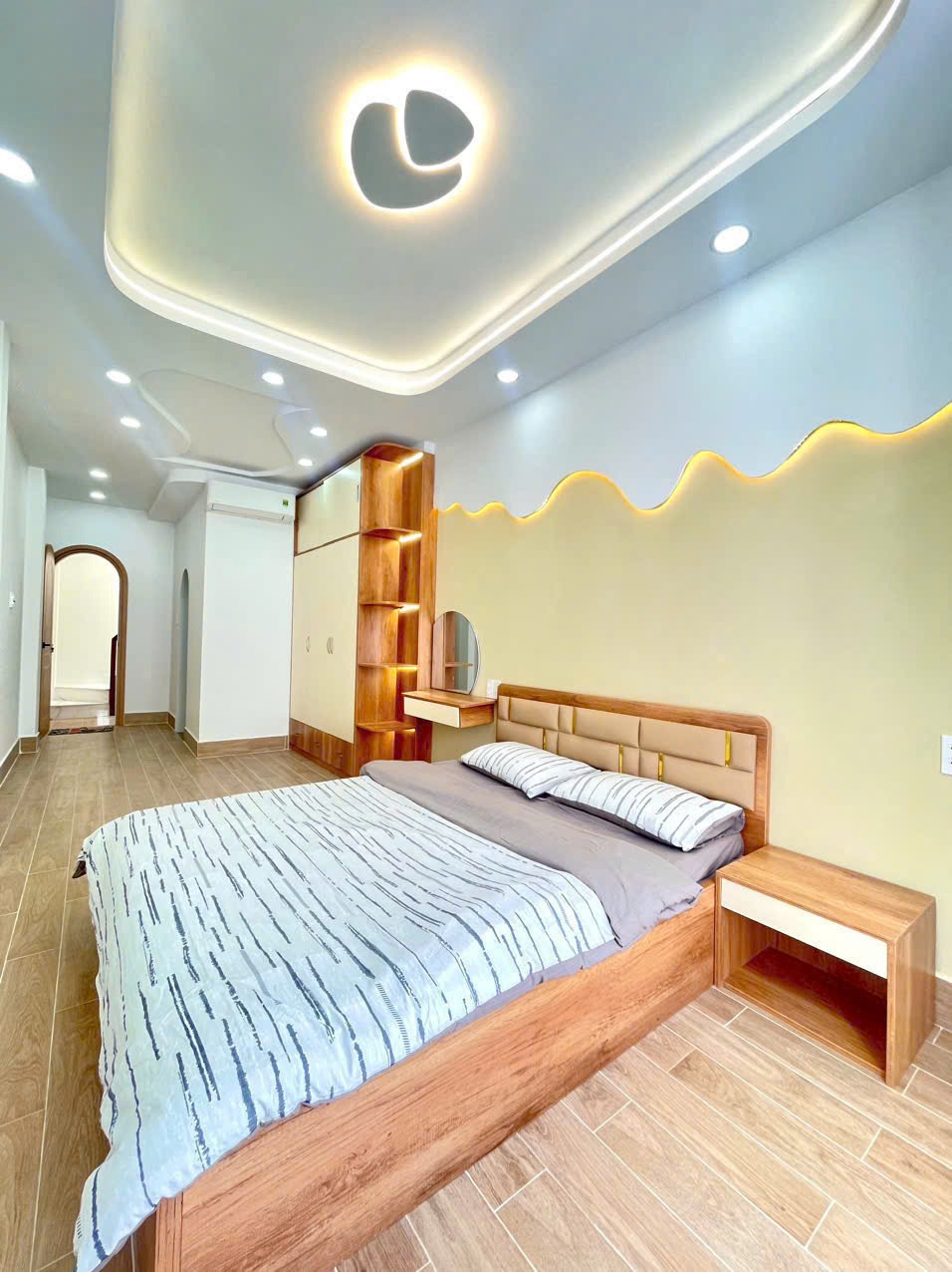 Nhà Mới Full Nội Thất Giáp Phú Nhuận: 5x8m, Giá Tốt - Cẩm Linh 0768264331