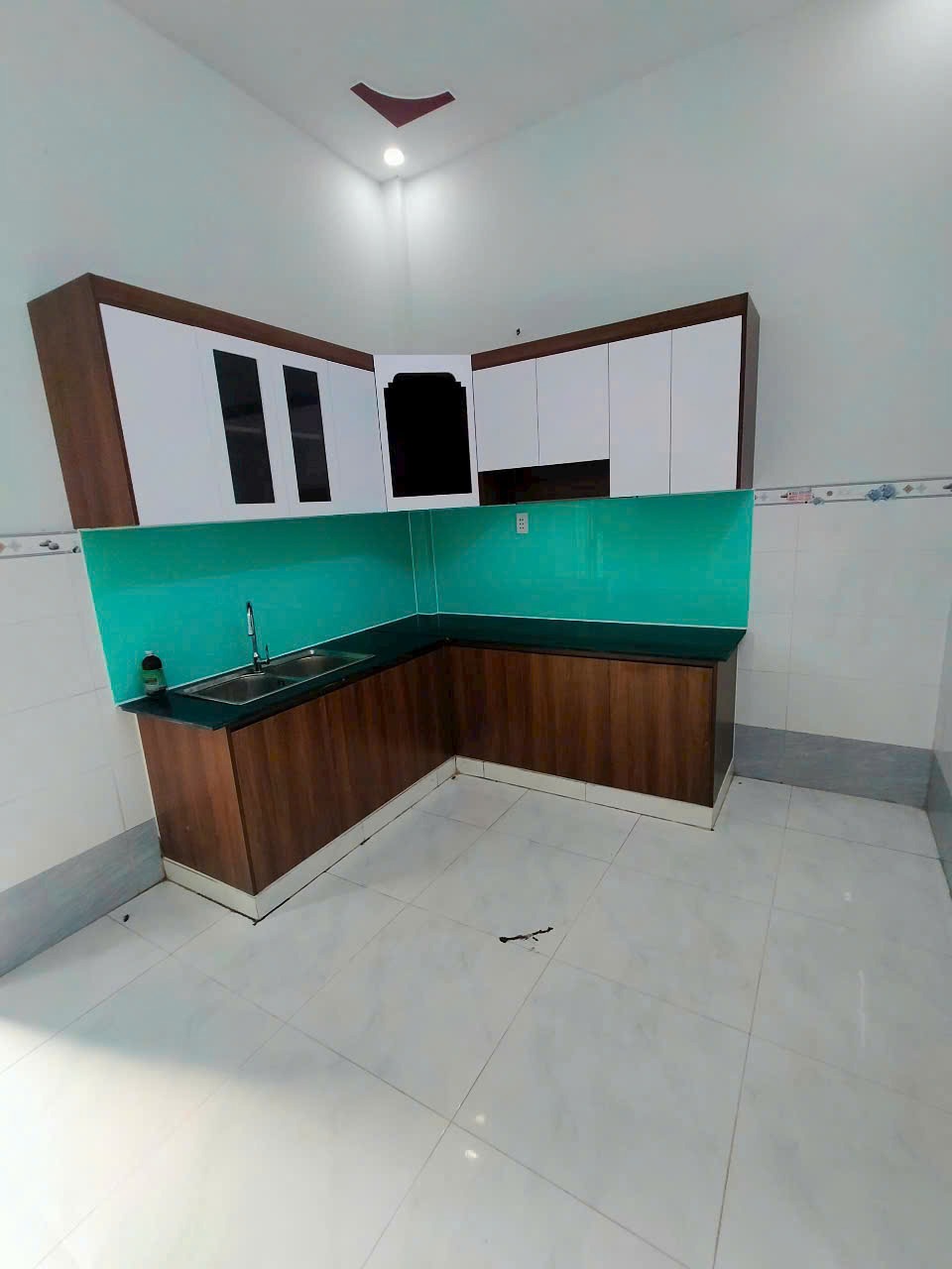 Bán Nhanh Nhà Đẹp Bình Chánh, Thiết Kế Hiện Đại, Giá 1.35 Tỷ