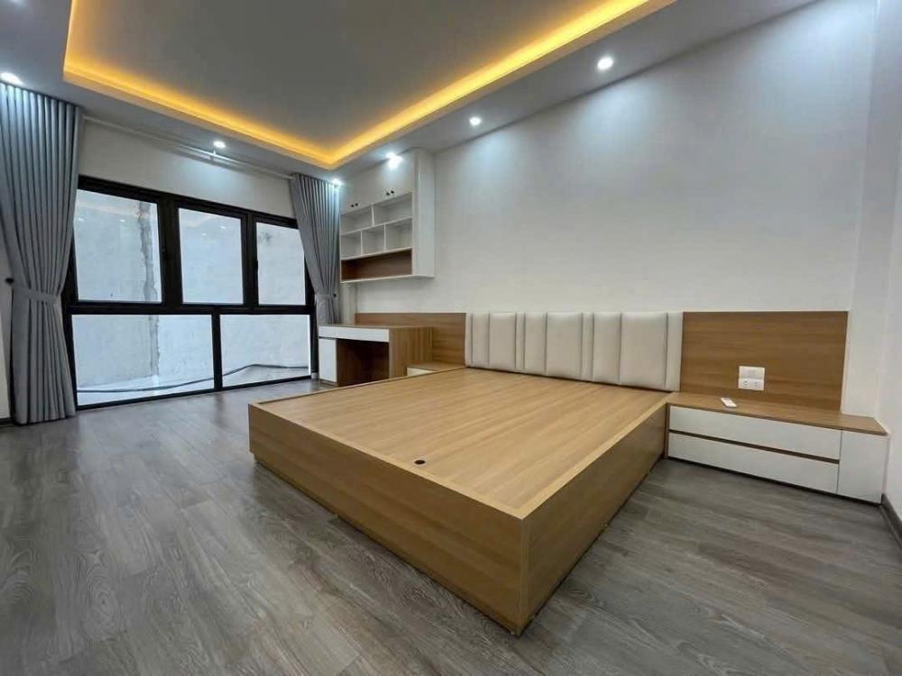 Nhà đẹp mới Tân Mai - 4PN, Ô tô vào cửa, Giá Tốt