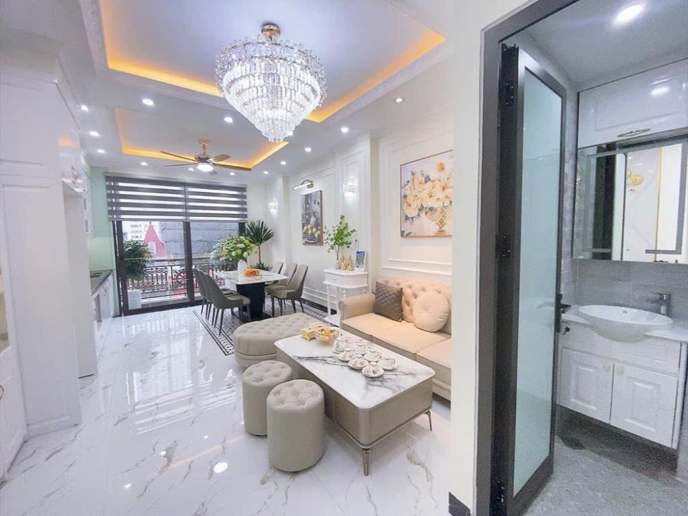 Nhà Mặt Phố Quang Trung Hà Đông - 7 Tầng, Ô Tô Đỗ Cửa, Giá 18.3 Tỷ
