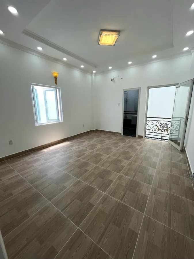 Bán Gấp Nhà Phố 4 Tầng Bình Tân - Vị Trí Đẹp, Giá Tốt