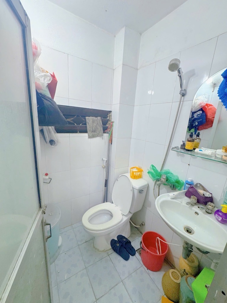 Bán nhà Ba Đình - Đội Cấn - 32m2 - 6.9 tỷ - Ô tô vào nhà