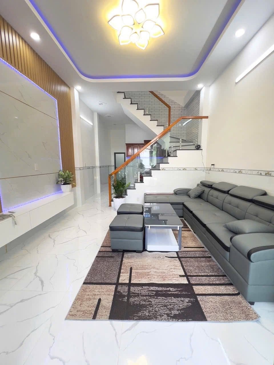 Nhà Đẹp Tây Mỗ - Nam Từ Liêm Giá 5.3 Tỷ - Diện Tích 31m² - Pháp Lý Sổ Đỏ