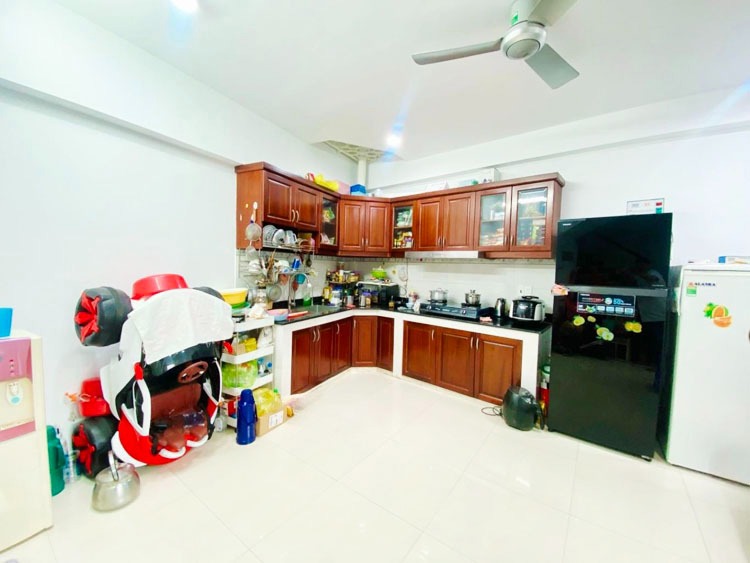 Nhà 4 Tầng Tân Bình: Bùi Thị Xuân, 5.2x12m, Giá 9.x Tỷ - Tuấn 0907980602