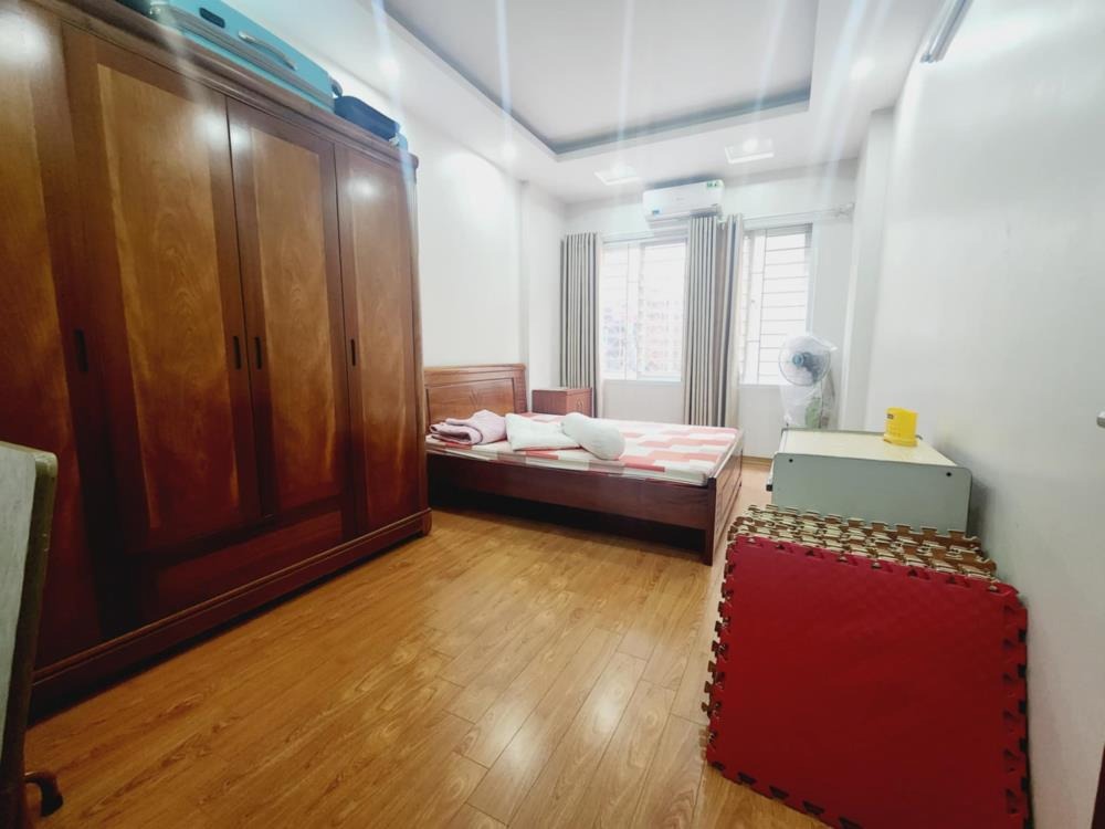 Bán Nhà Đội Cấn, Ba Đình - 46m2, 9 tỷ - Nội Thất, Gần Lăng Bác