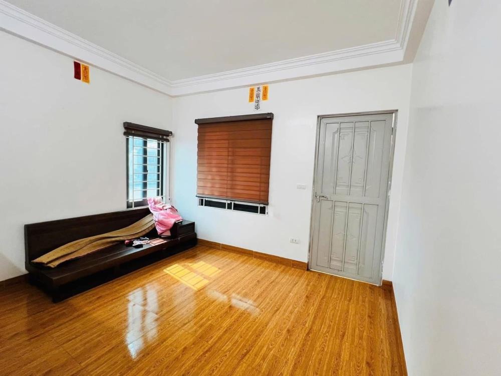 🏡 Bán Nhà Mới Xây Nội Thất Cao Cấp - Vị Trí Đẹp, Giá Tốt