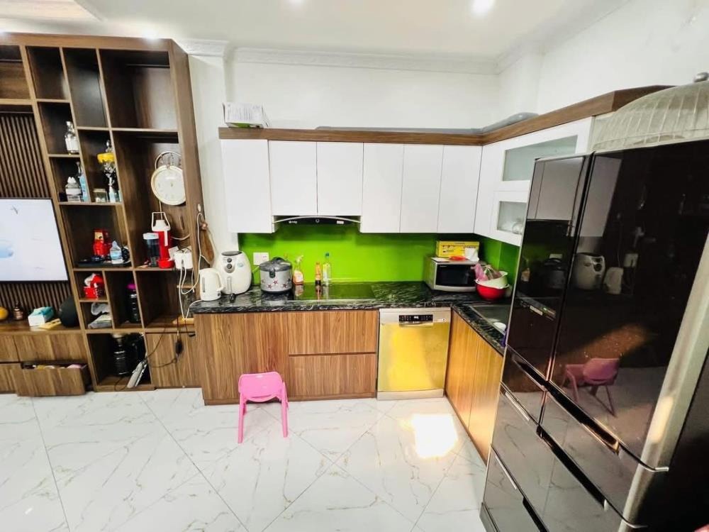 🏡 Bán Nhà Mới Xây Nội Thất Cao Cấp - Vị Trí Đẹp, Giá Tốt