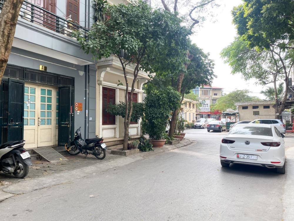 Nhà phố Trung Hòa Cầu Giấy - Kinh Doanh Vượng - 40 Tỷ