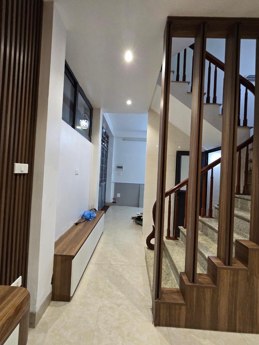Bán Nhà Trường Chinh - 31m2, Mặt Tiền 7m - Full Nội Thất - 7.2 Tỷ