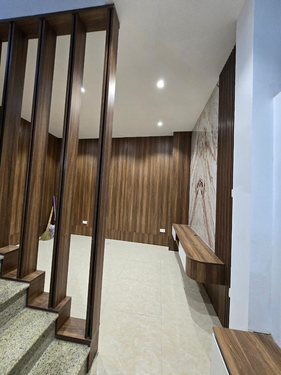 Bán Nhà Trường Chinh - 31m2, Mặt Tiền 7m - Full Nội Thất - 7.2 Tỷ