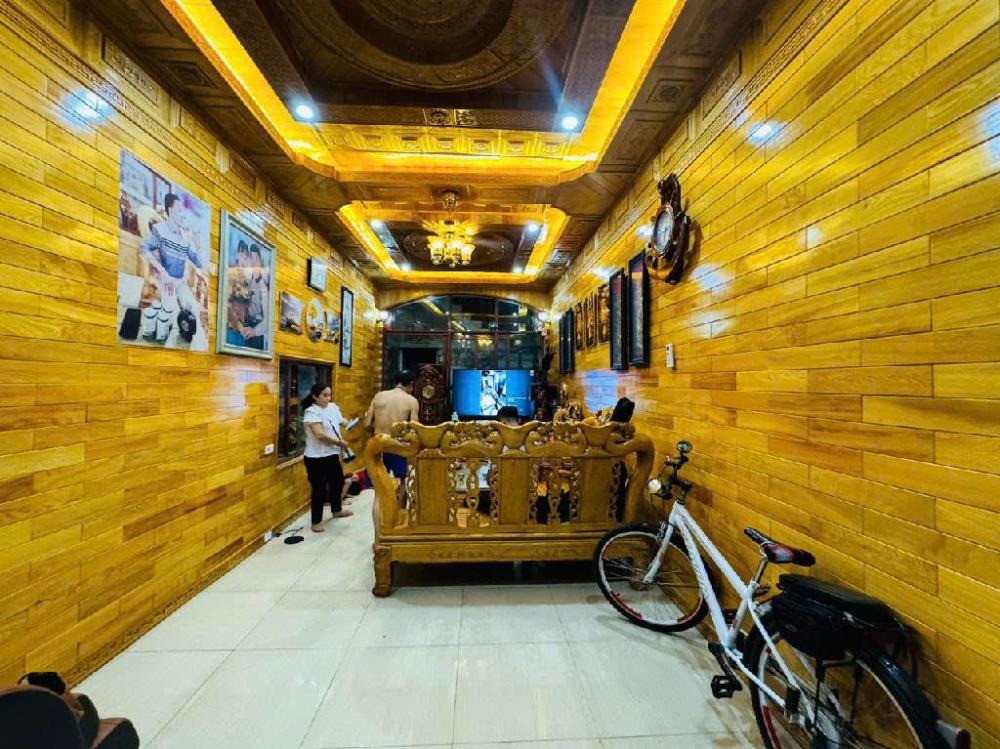 Bán nhà Đại Mỗ, Nam Từ Liêm - 89.5m² - 3 tầng - Mặt tiền 4m - 18 tỷ