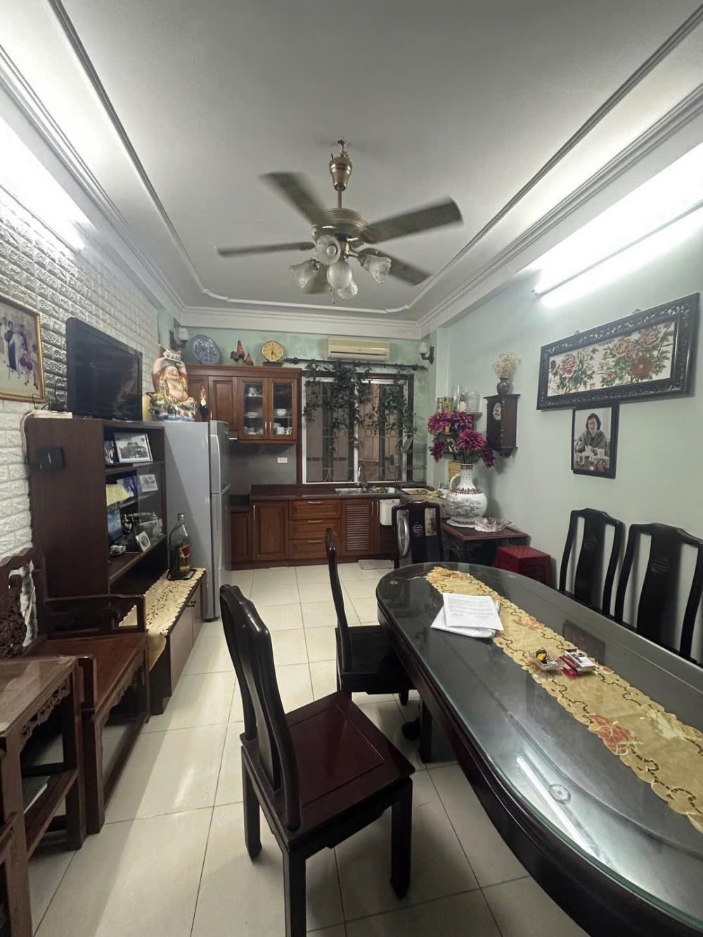 Bán nhà Thái Thịnh 50m2, 5 tầng, mặt ngõ kinh doanh, ô tô, giá 18 tỷ