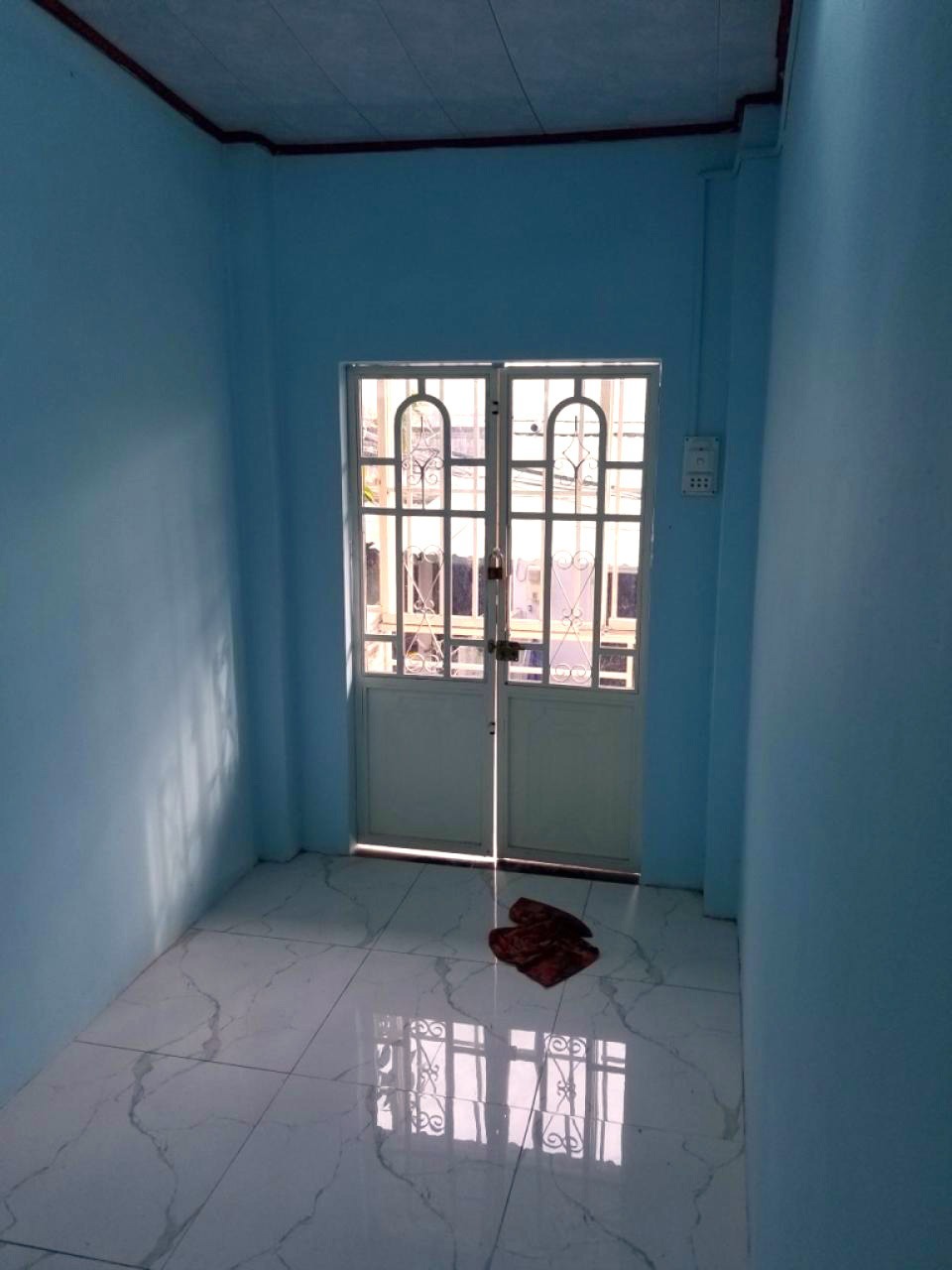 Nhà 2 Tầng, 22m2, Giá 1.99 Tỷ - Vị Trí Đắc Địa