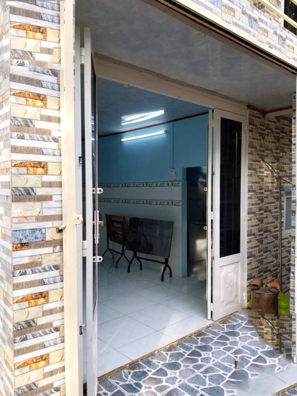 Nhà 2 Tầng, 22m2, Giá 1.99 Tỷ - Vị Trí Đắc Địa