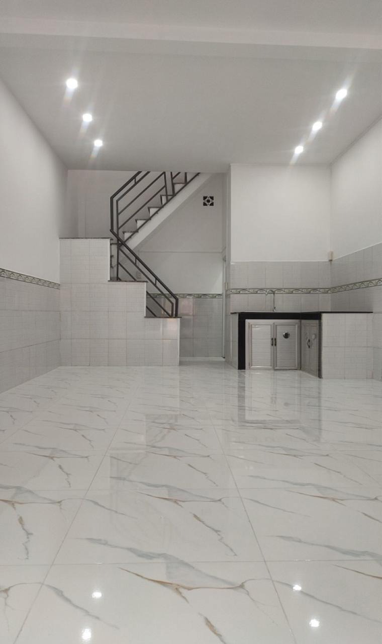 Nhà 2 Tầng Tân Chánh Hiệp, Quận 12: 40m2, Giá 3.25 Tỷ - Pháp Lý Rõ Ràng