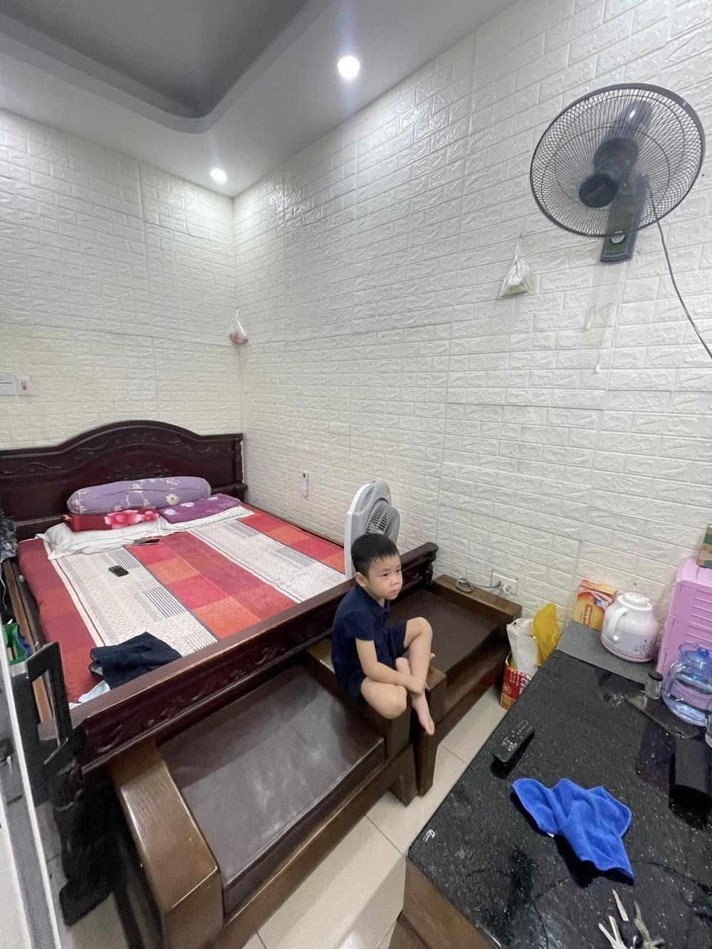 Nhà Minh Khai - Hai Bà Trưng: Giá Tốt, 2 Thoáng, Ô Tô Gần, Tiềm Năng Cho Thuê