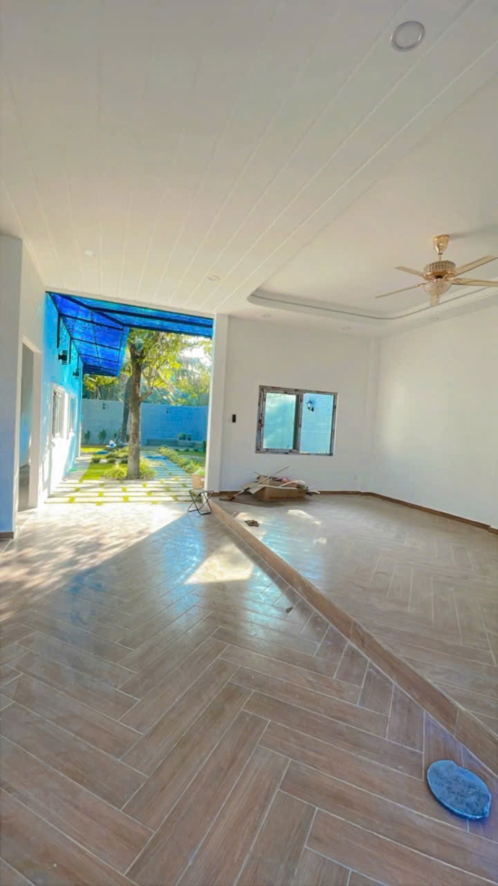 🏡 Bán Nhà Vườn Nghỉ Dưỡng Hóc Môn - Gần QL22, Vành Đai 3 - Giá Tốt