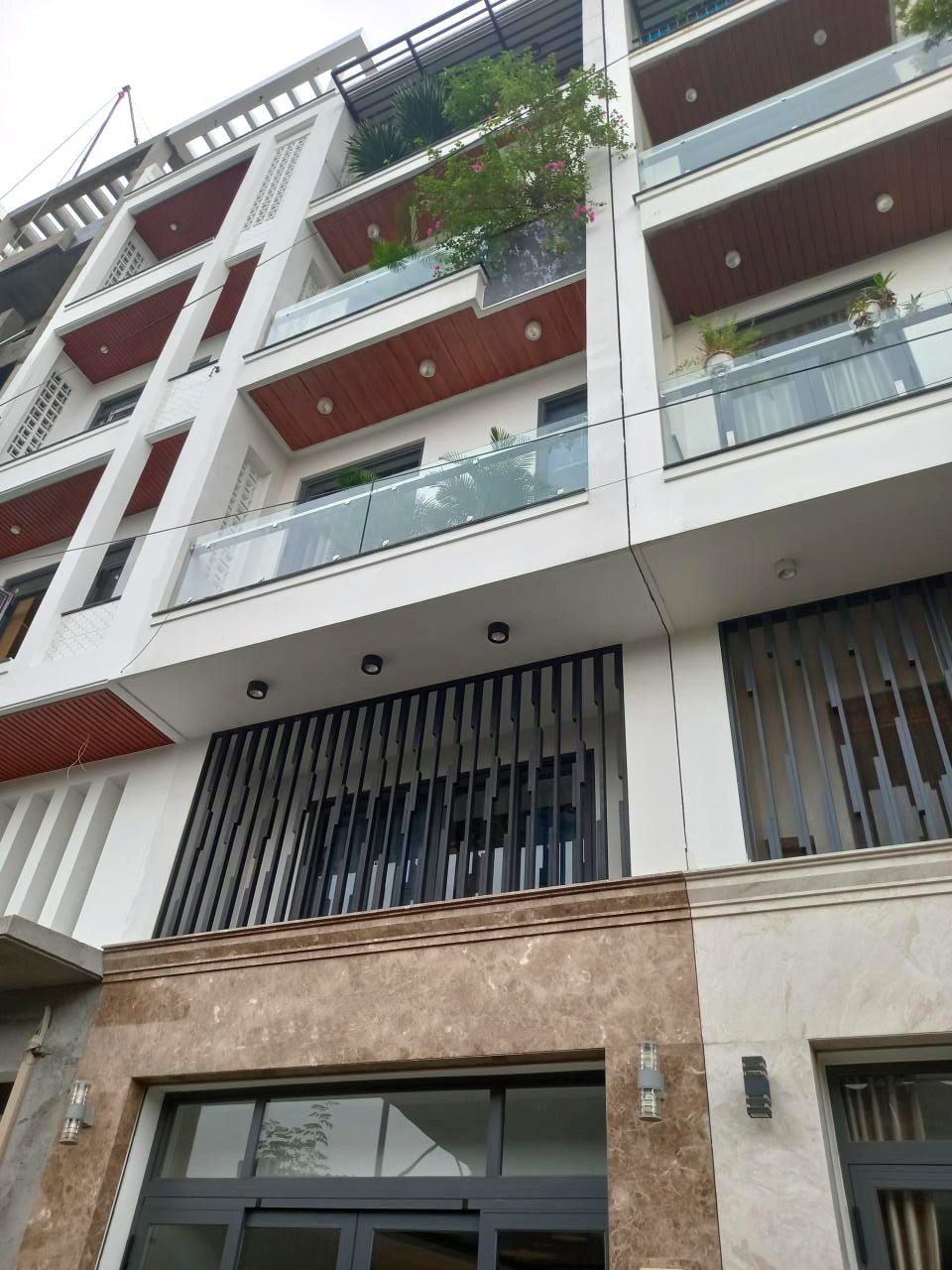 Nhà Mới 4 Tầng, Đường 59 GV - 69m2, Giá 8.x Tỷ - Vị Trí Đắc Địa