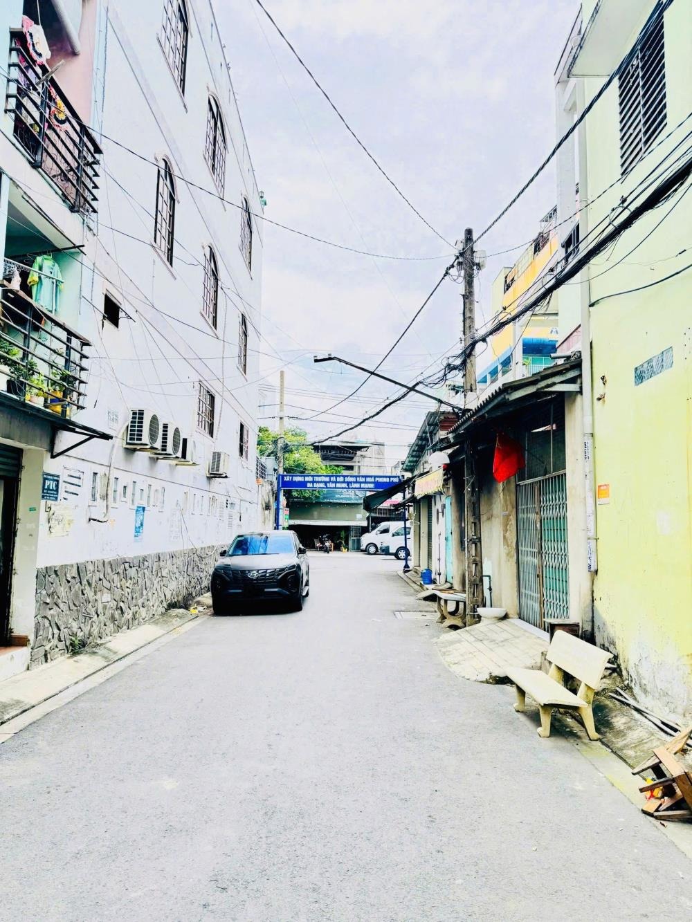Bán nhà Tân Phú - 4x16m, Hẻm Xe Hơi, Giá 7 Tỷ