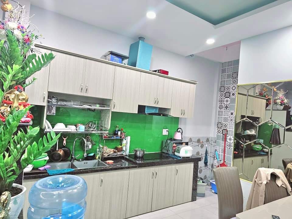 Bán nhà phố 5 tầng, 56m2, vị trí đẹp tại Sư Vạn Hạnh, Quận 10 - 8.5 tỷ