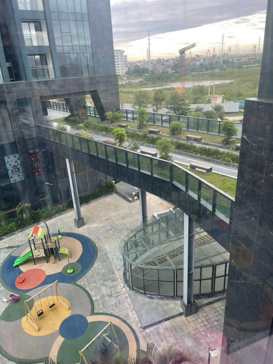 Chung Cư Sunshine City Lô Góc 3PN View Trung Tâm Nội Khu 96.6m² - Giá 8.7 Tỷ