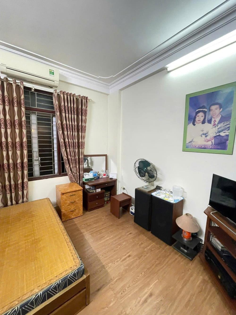 Bán Nhà Phố Nguyễn Chính - Giá Rẻ, Vị Trí Đắc Địa, Thông Thoáng