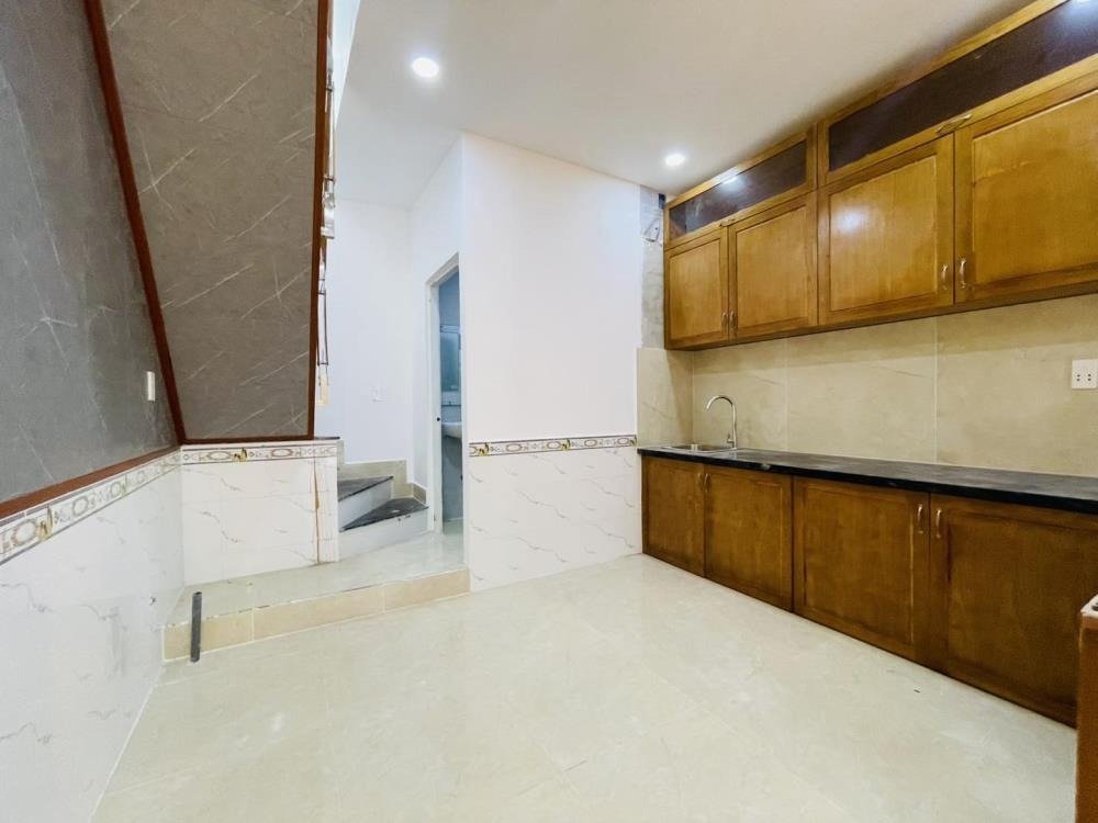 Nhà Lầu Thiết Kế Hiện Đại, Giá Rẻ Tại Bình Chánh - Chỉ 660tr