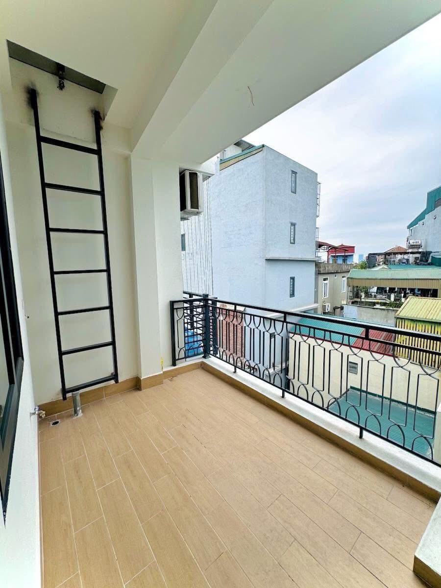 Bán nhà phố Hoàng Mai, 36m2, 5 Tầng, Giá 7.65 Tỷ - Vị trí đẹp, pháp lý chuẩn