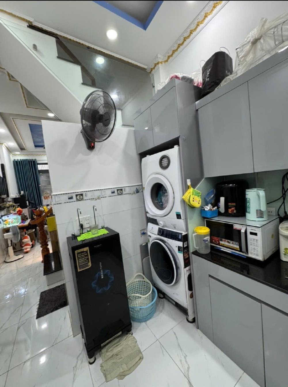 Bán Nhà Gần Tên Lửa Bình Tân: 3x14m, Giá 3.9 Tỷ, Hẻm Ba Gác