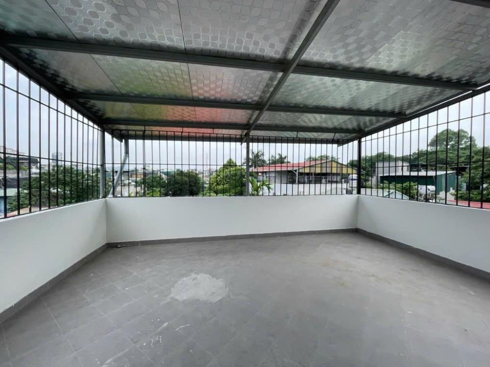 Nhà phố Tây Hồ 80m2, 3 tầng, Giá 4 tỷ - Vị trí đẹp, tiện ích đầy đủ