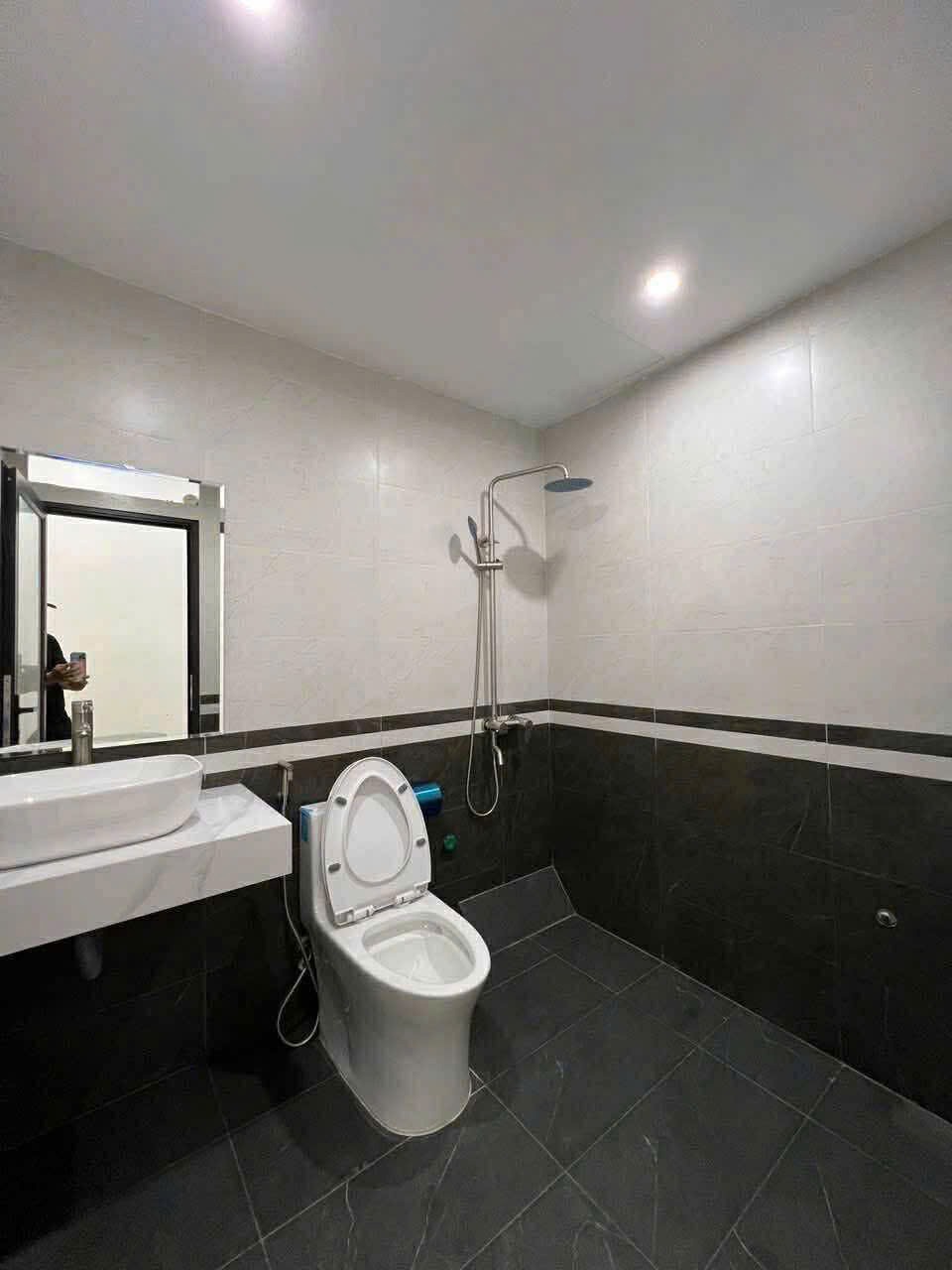 Siêu phẩm lô góc Đại Mỗ: 80m², 7 tầng, Mặt tiền 5m, Giá 15 tỷ