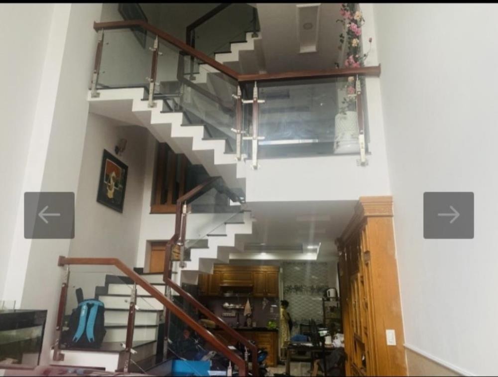 Bán Nhà Tân Bình - Phạm Văn Bạch, 4 Tầng, 60m2, Giá 10.5 Tỷ