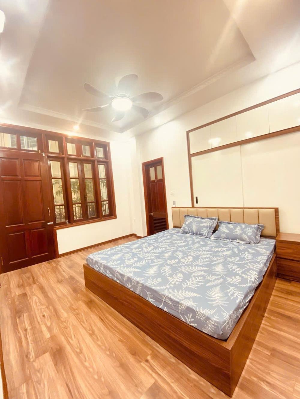 Bán Nhà Đống Đa 4 Tầng, 35m2, Ngõ Thông, Vài Bước Ra Phố - Giá Tốt