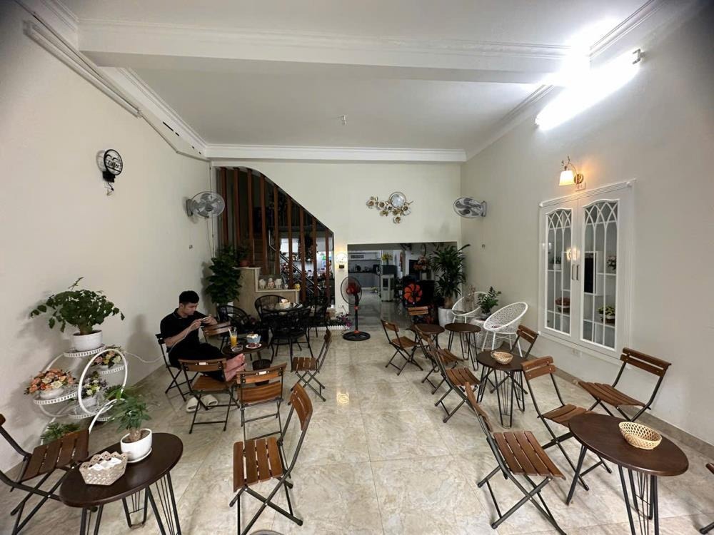 Cho Thuê Nhà Mặt Phố Nghi Tàm - 90m2 - Tây Hồ, Hà Nội - Giá Tốt