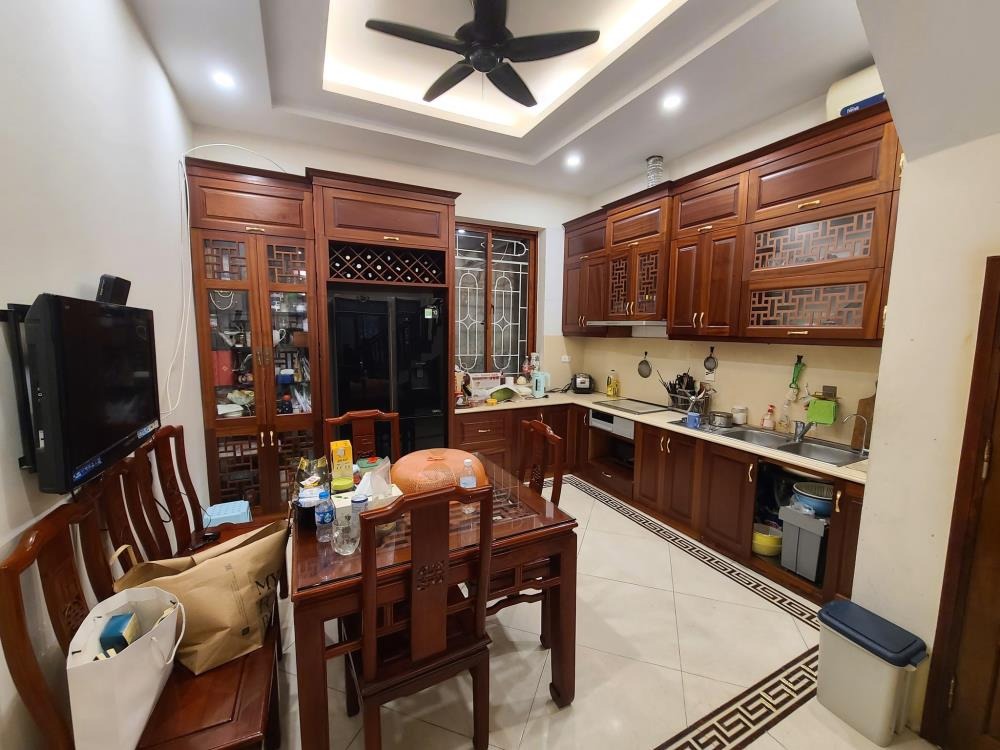 Phân Lô Ô Tô Đỗ Cửa Nguyễn Tuân - Vị Trí Vàng, Giá 19.6 Tỷ