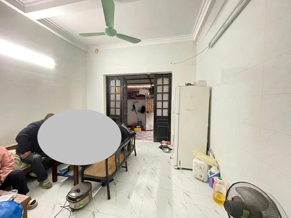 Bán nhà Lĩnh Nam - Hoàng Mai, 65m2, Mặt tiền 4.5m, Thông Thoáng