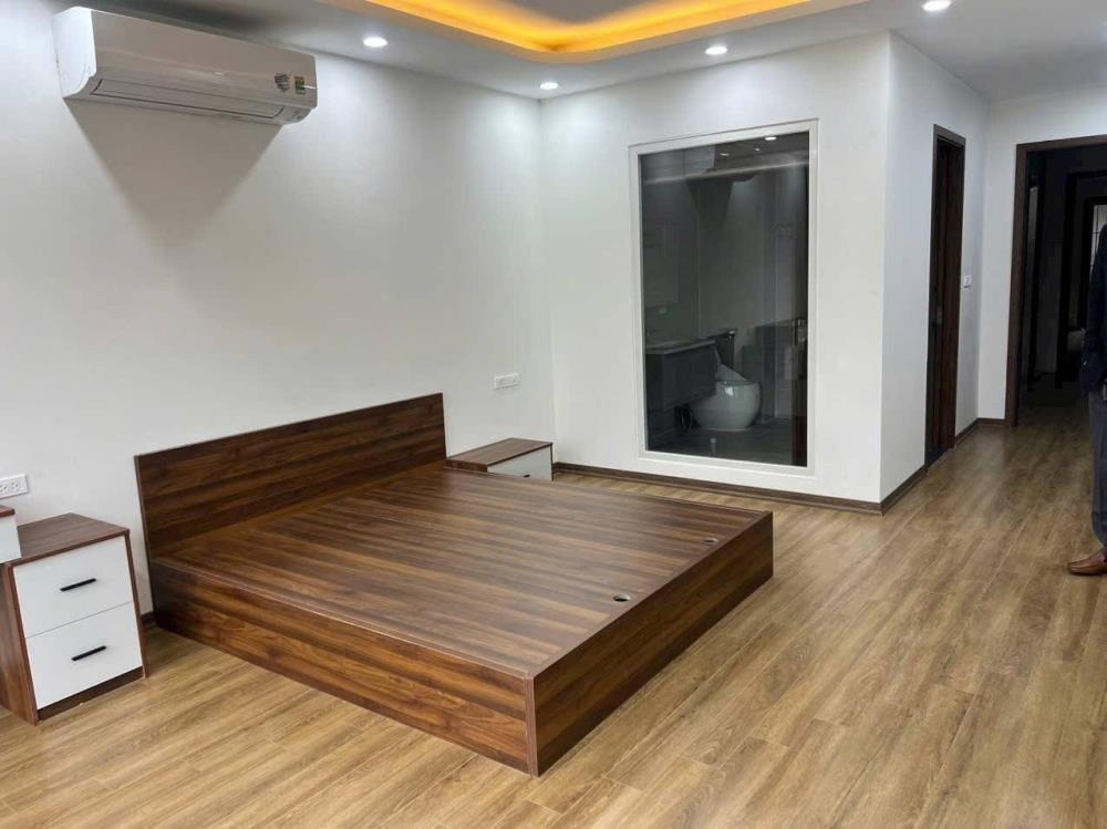 Bán nhà Khu Đô Thị Văn Phú - Gần Ngã Tư Quang Trung, Có Thang Máy