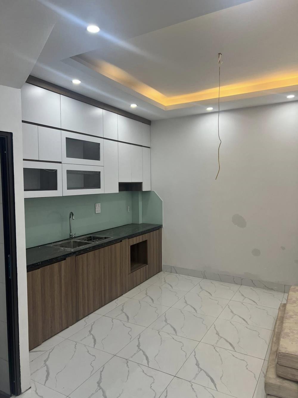 Nhà Mới 4 Tầng, Liên Mạc - 5 Ngủ, Ô Tô Tránh, Giá Tốt