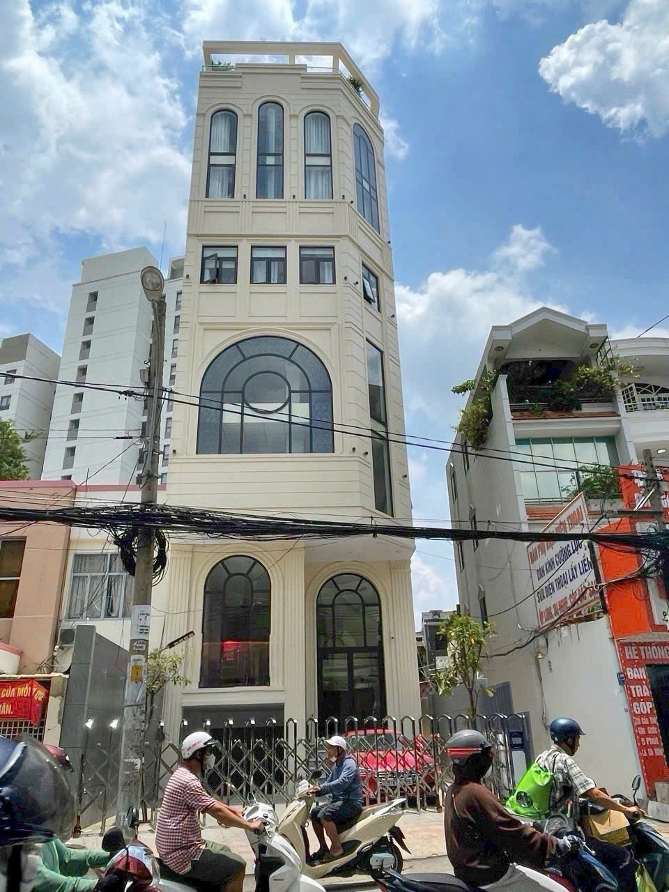 Cơ Hội Đầu Tư Building Bình Thạnh: 8x19m, 7 Lầu, Giá Tốt 72 Tỷ