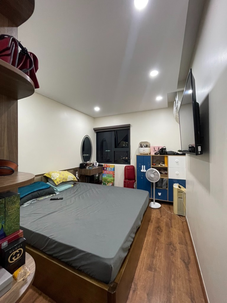 Bán chung cư cao cấp Nguyễn Tuân: 85m2, Full Nội thất, Ô tô tại cửa, Giá tốt
