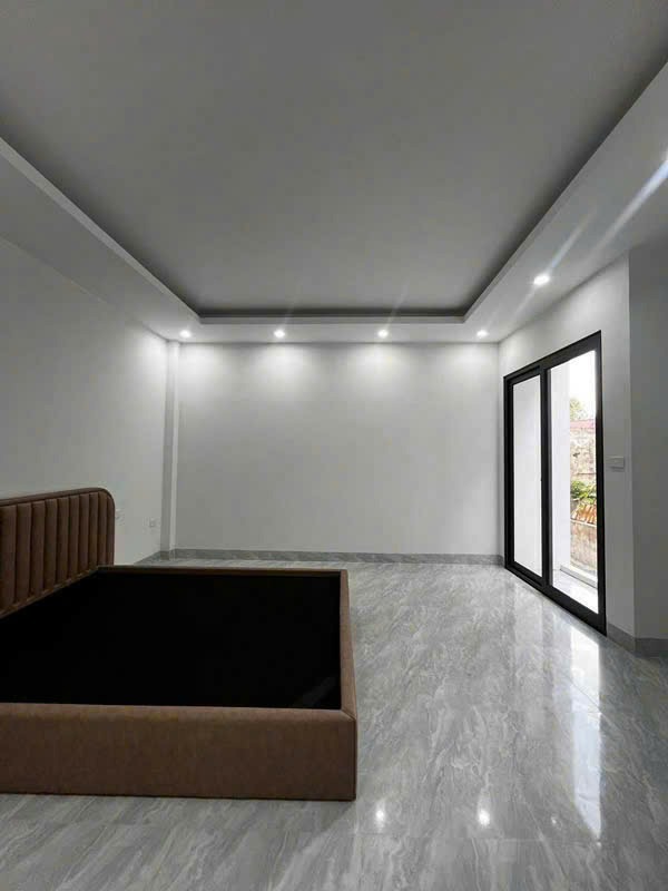 Nhà Phố Kim Quan - Việt Hưng - 5 Tầng - 3 Phòng Ngủ - Giá 5 Tỷ