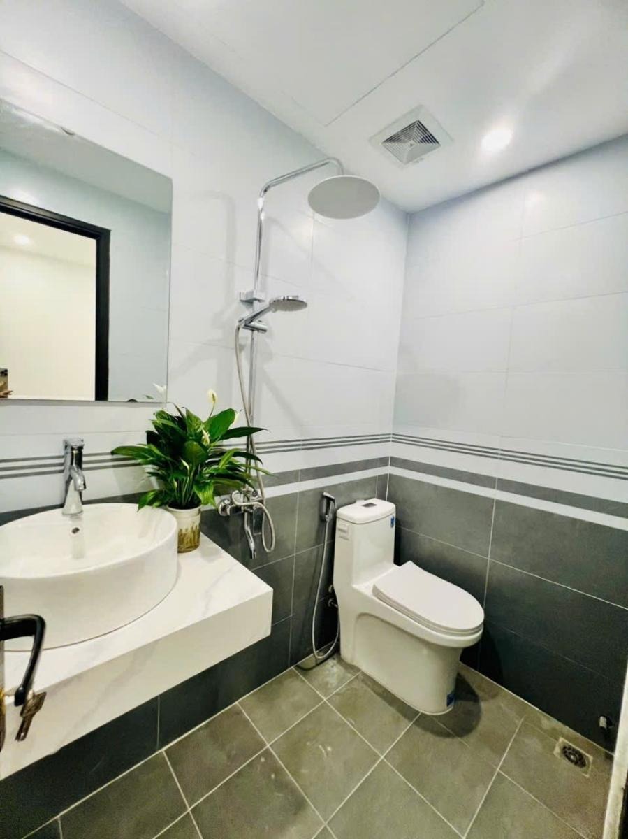 Bán nhà đẹp Hoàng Mai 40m2x3T, Full Nội Thất, 4.8 tỷ