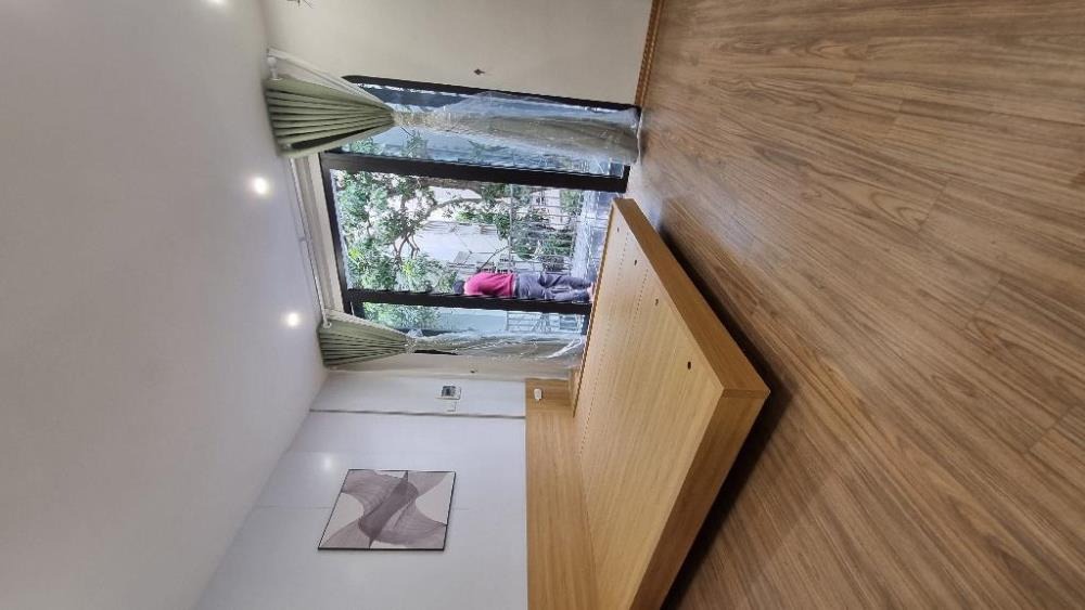 Nhà đẹp trung tâm Ba Đình - Hoàng Hoa Thám, 33m2, 6 tầng, 7.69 tỷ