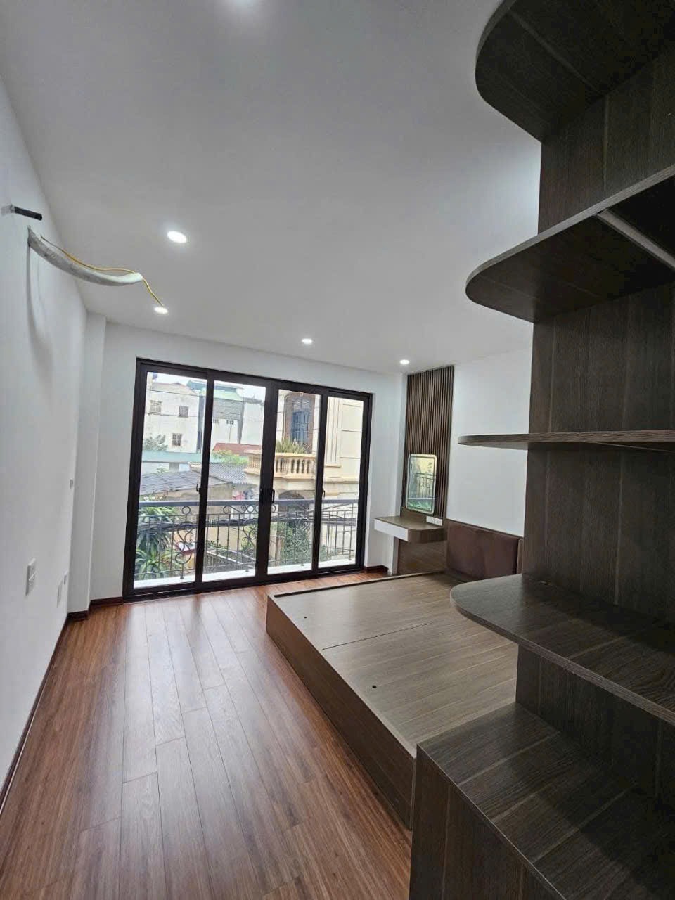 Nhà Ngọc Lâm - Vị trí Vàng, 5 phút Phố Cổ - Giá 7 tỷ