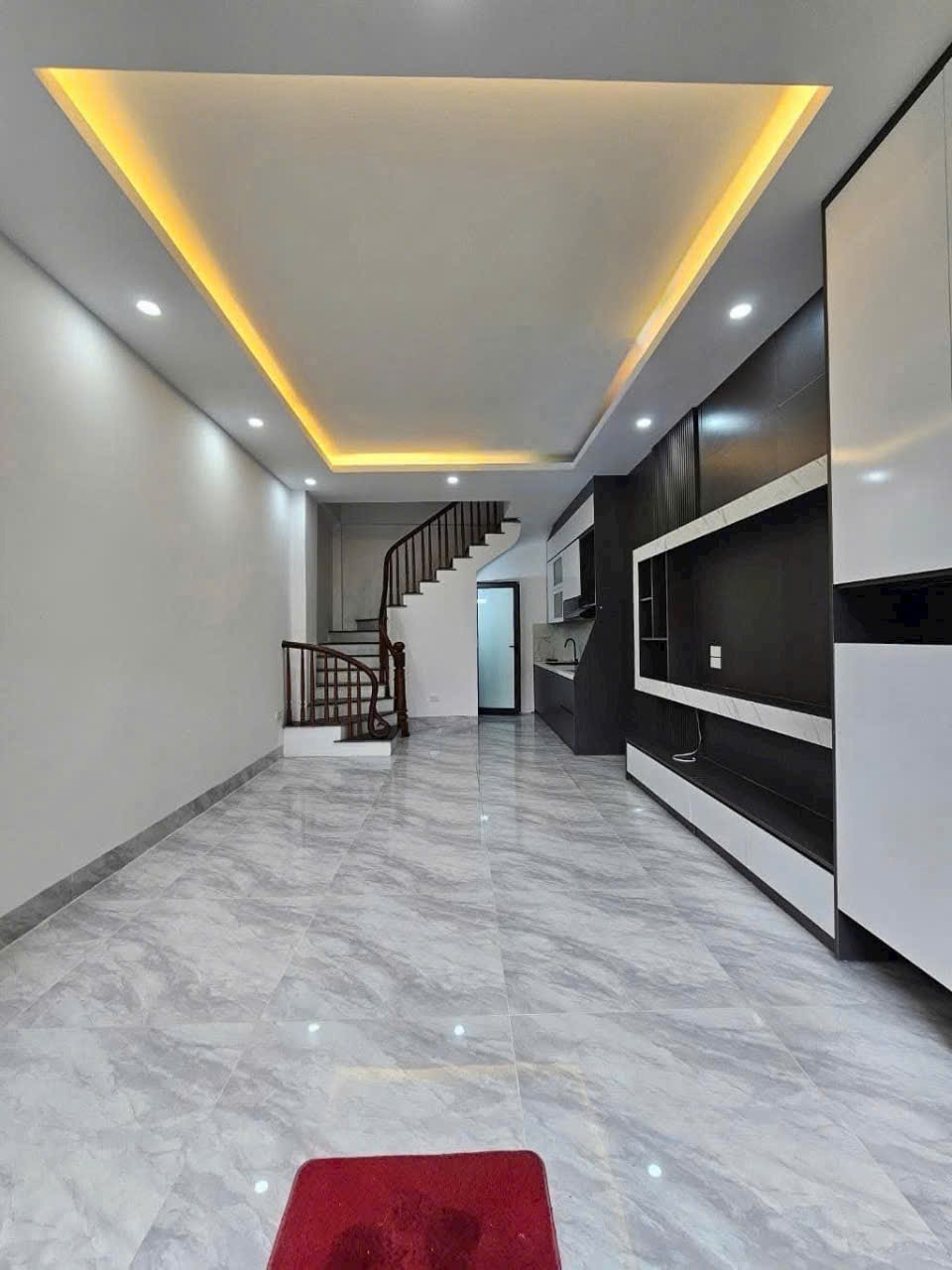 Nhà Ngọc Lâm - Vị trí Vàng, 5 phút Phố Cổ - Giá 7 tỷ