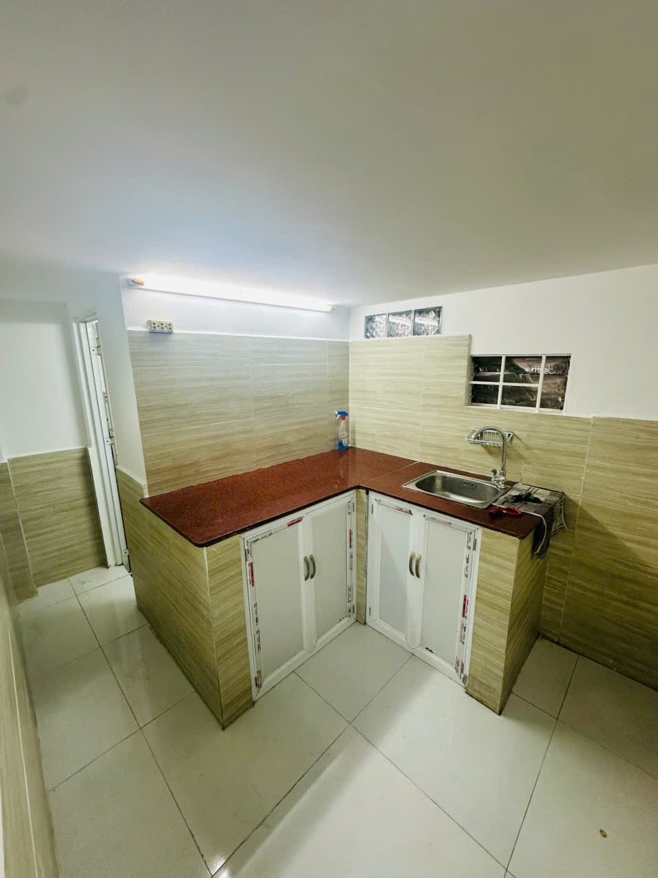Nhà 1 Lửng 1 Lầu, 2PN, Hẻm Oto, 501 Lê Văn Khương, 1.1 tỷ - Vị trí đắc địa