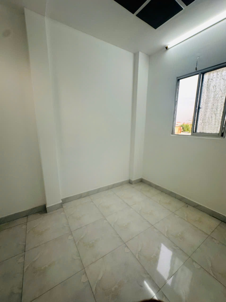 Nhà 1 Lửng 1 Lầu, 2PN, Hẻm Oto, 501 Lê Văn Khương, 1.1 tỷ - Vị trí đắc địa